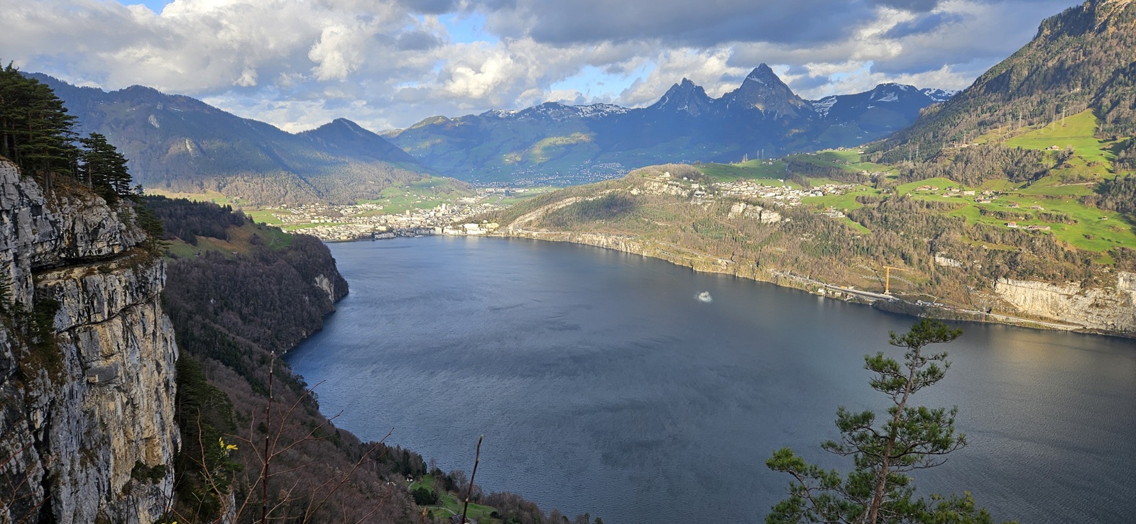 Seelisberg, Brunnen